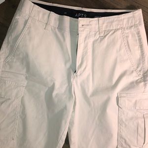 Apt.9 Mens size 30 shorts